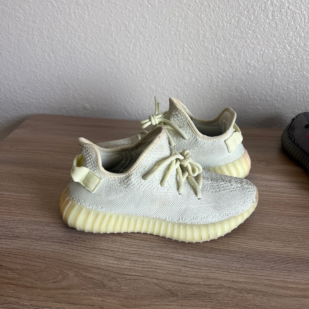 adidas Yeezy Boost 350 V2 Butter